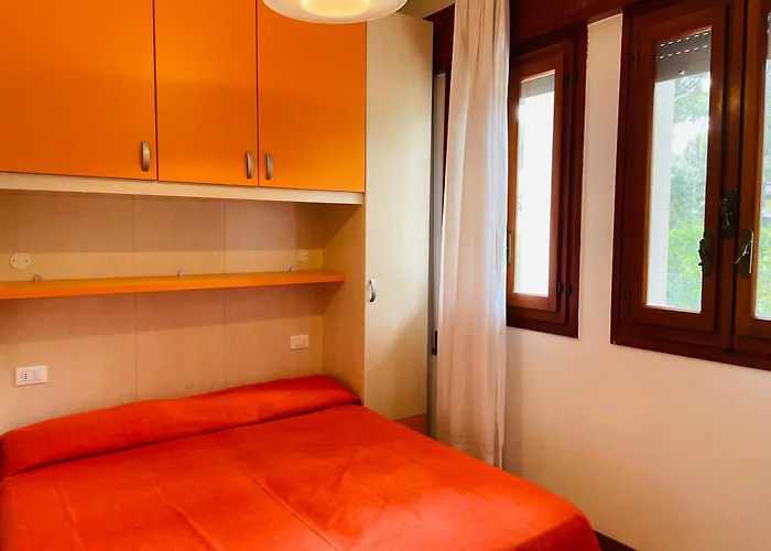 Tortorella * Bibione